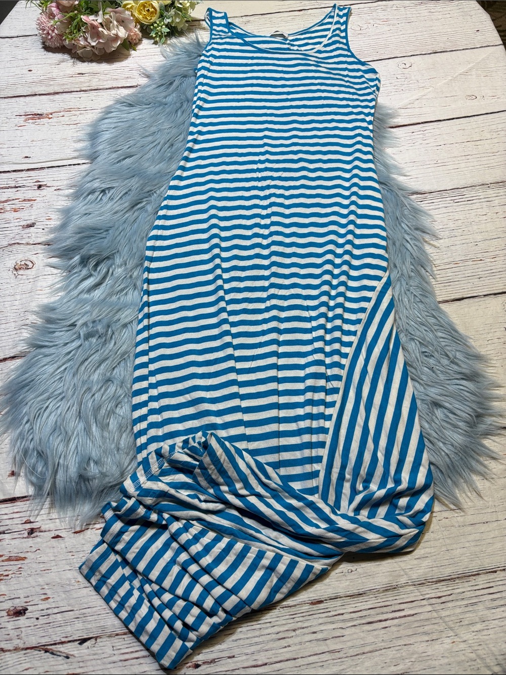 Calvin Klein Blue and White Striped Sleeveless Maxi Dress sz M